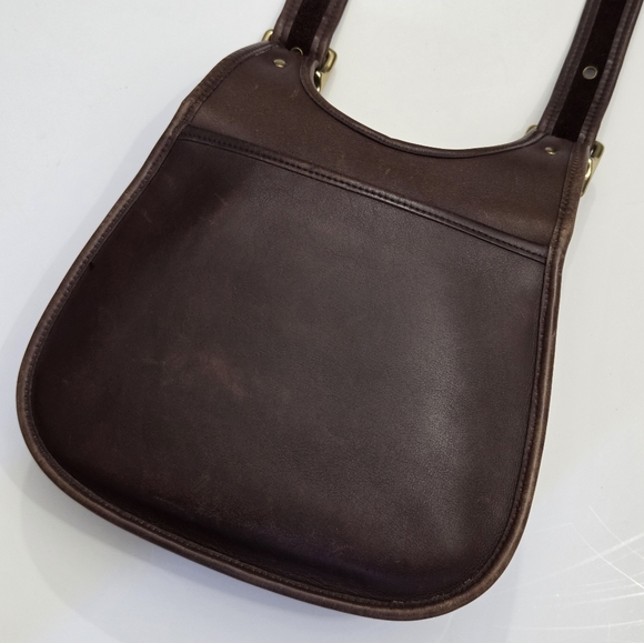 EXCELLENT VINTAGE COACH BERKELEY MAHOGANY BROWN LEATHER CRESCENT SADDLE BAG 9988 - Picture 11 of 11